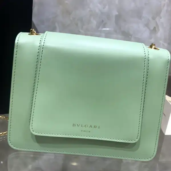 Repladies offers premium fake Louis bags at unbeatable prices. Our products are cheap because we focus on direct sales ALEXANDER WANG X BVLGARI 0129