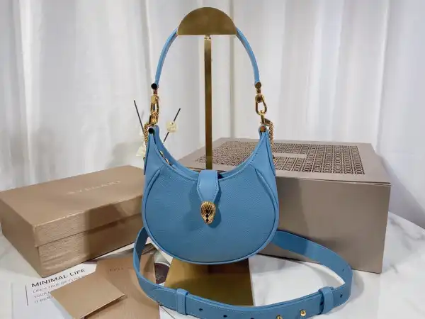 Repladies offers premium fake Louis bags at unbeatable prices. Our products are cheap because we focus on direct sales BVLGARI SERPENTI ELLIPSE CROSSBODY BAG 0129