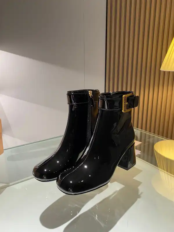 Eliminating the middleman and passing on savings to you. With massive production and tax-free benefits MIU MIU BOOTS 0124