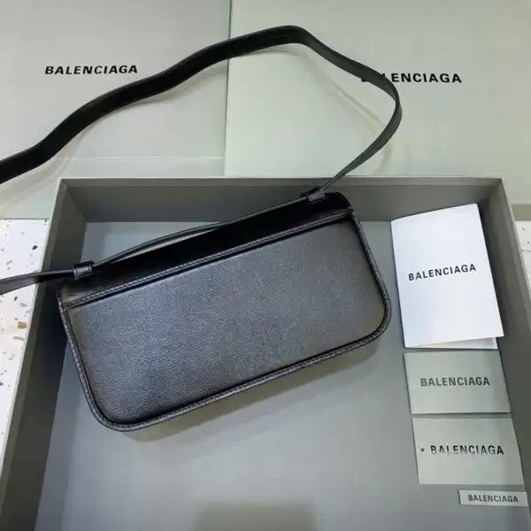 You get luxury for less. Shop now for the best deals on fake Louis bags. BALENCIAGA WOMEN'S GOSSIP 0126