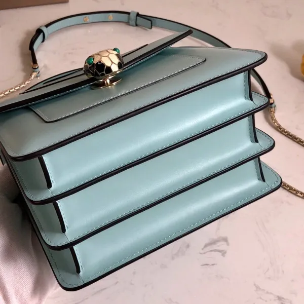 Repladies offers premium fake Louis bags at unbeatable prices. Our products are cheap because we focus on direct sales BVLGARI SERPENTI FOREVER TOP HANDLE 0117