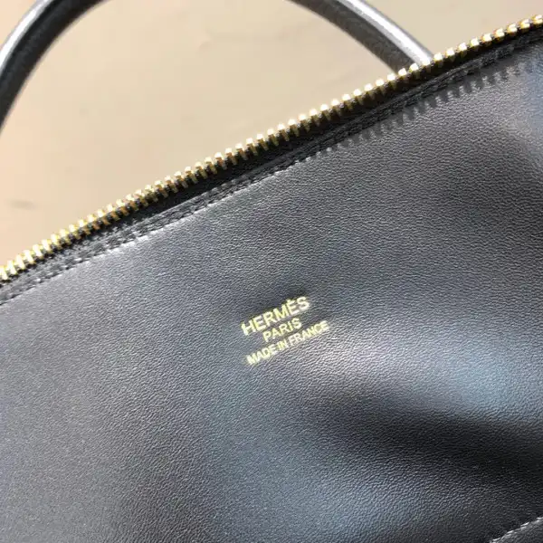 Repladies offers premium fake Louis bags at unbeatable prices. Our products are cheap because we focus on direct sales Hermes Bolide 31 Bag All Handmade 0131