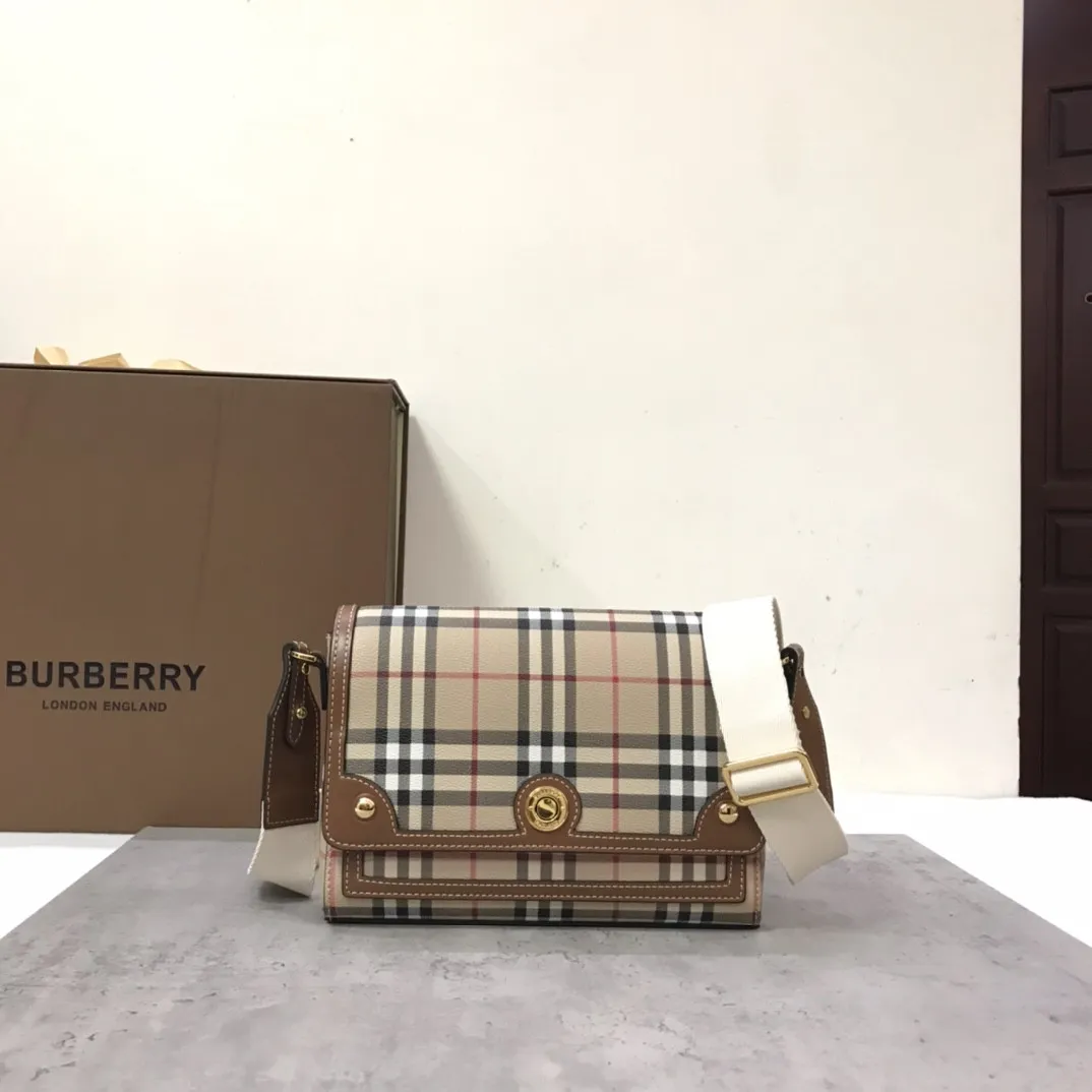 BURBERRY Note Crossbody Bag-25-8.5-18cm 0112