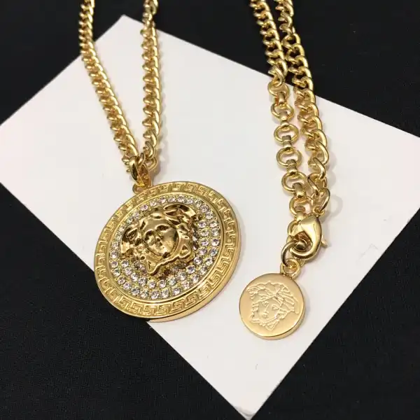 Eliminating the middleman and passing on savings to you. With massive production and tax-free benefits VERSACE NECKLACE 0124