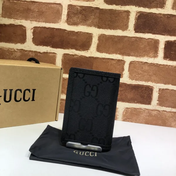 You get luxury for less. Shop now for the best deals on fake Louis bags. GUCCI Off The Grid passport case 0115