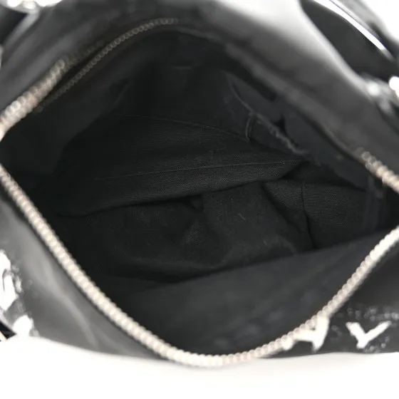 Repladies offers premium fake Louis bags at unbeatable prices. Our products are cheap because we focus on direct sales GIVENCHY Nylon Logo Small Pandora Black White 0123