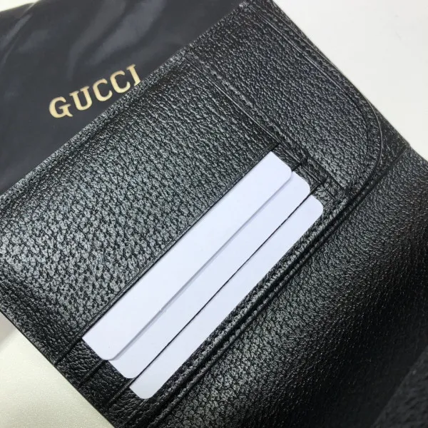 You get luxury for less. Shop now for the best deals on fake Louis bags. GUCCI Off The Grid passport case 0115