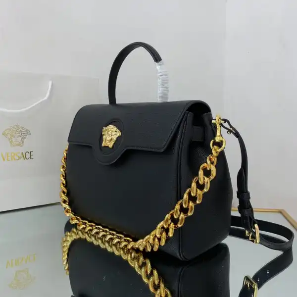 You get luxury for less. Shop now for the best deals on fake Louis bags. VERSACE LA MEDUSA LARGE HANDBAG 0124