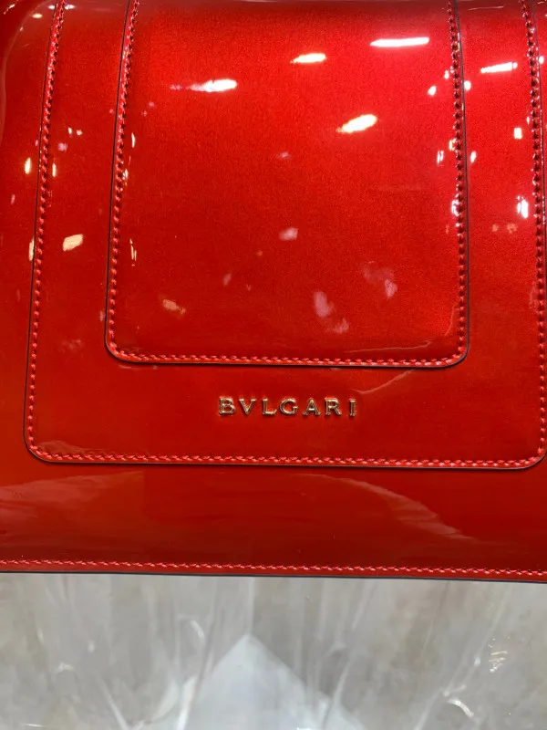 You get luxury for less. Shop now for the best deals on fake Louis bags. BVLGARI SERPENTI FOREVER TOP HANDLE 0117