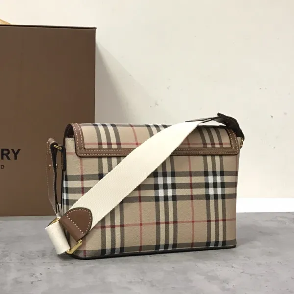 Repladies offers premium fake Louis bags at unbeatable prices. Our products are cheap because we focus on direct sales BURBERRY Note Crossbody Bag-25-8.5-18cm 0112