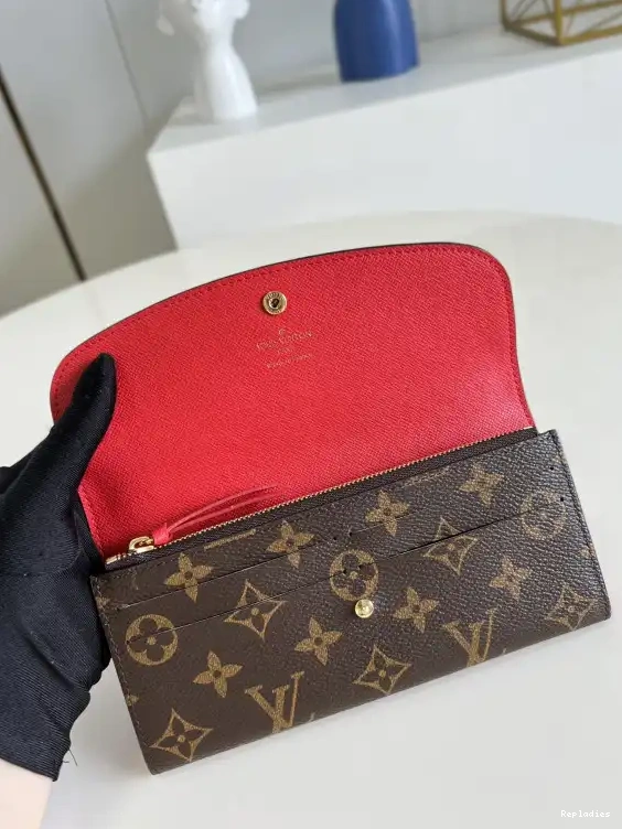 Repladies offers premium fake Louis bags at unbeatable prices. Our products are cheap because we focus on direct sales EMILIE VUITTON wallet LOUIS 0222