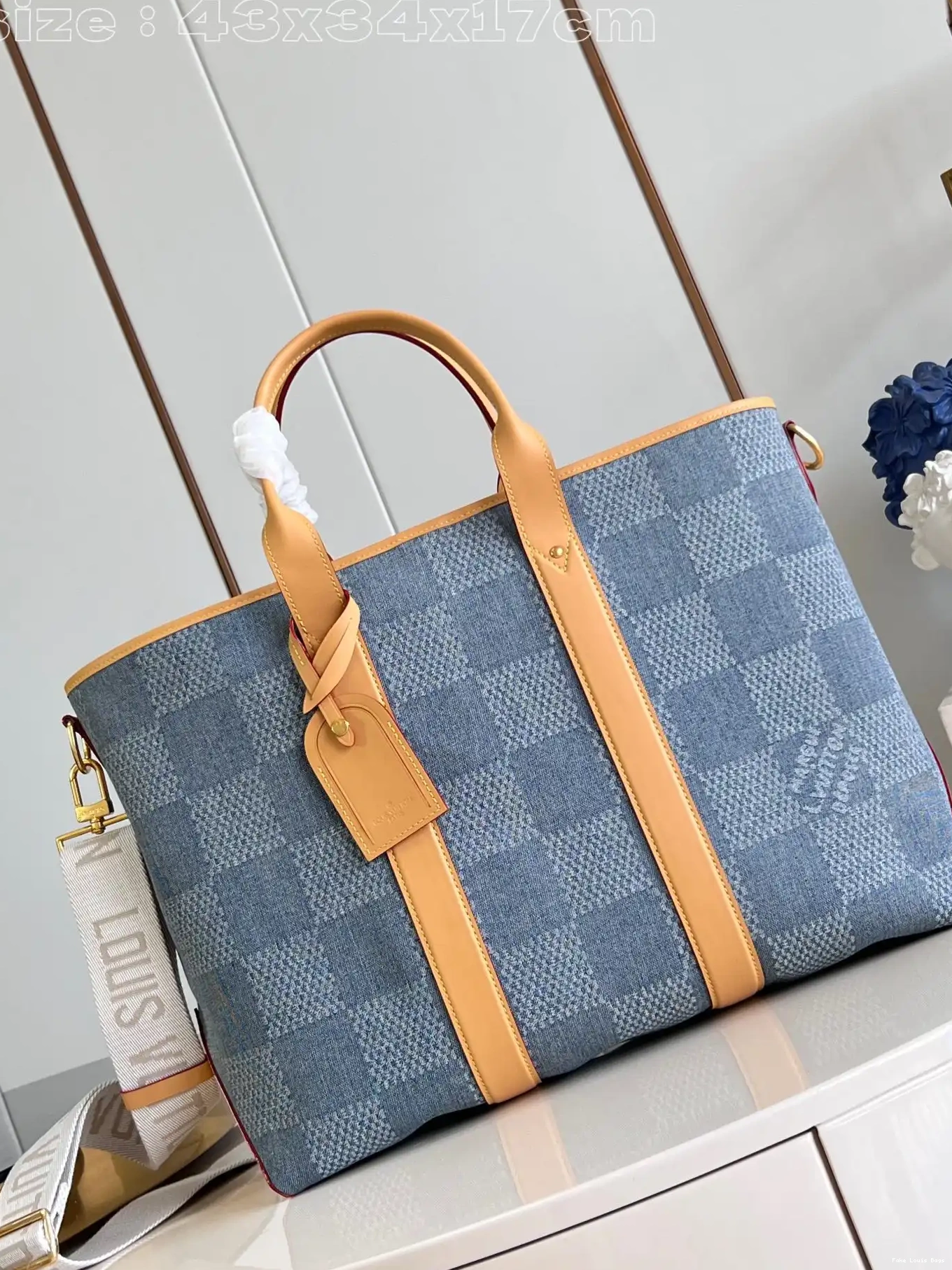 You get luxury for less. Shop now for the best deals on fake Louis bags. Weekend Tote-43*34*17.5CM LOUIS VUITTON 0225