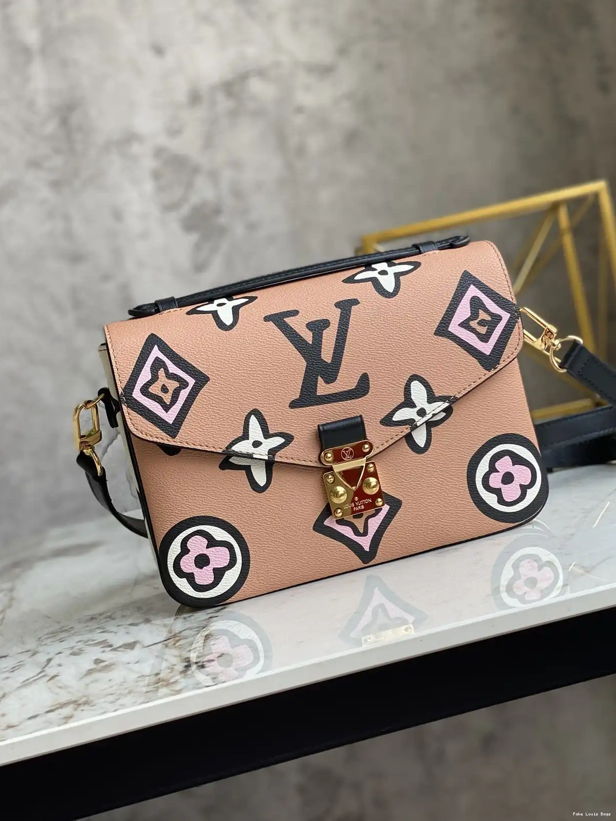 You get luxury for less. Shop now for the best deals on fake Louis bags. VUITTON POCHETTE LOUIS MÉTIS 0227