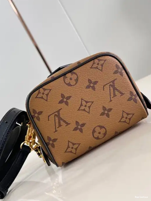 You get luxury for less. Shop now for the best deals on fake Louis bags. Just In Case-13*14*11.5CM LOUIS VUITTON 0220