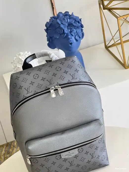 You get luxury for less. Shop now for the best deals on fake Louis bags. LOUIS VUITTON PM BACKPACK DISCOVERY 0222