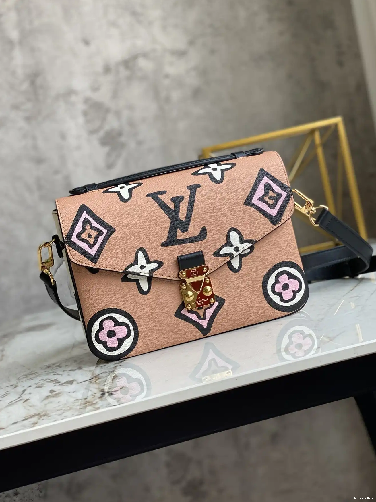 You get luxury for less. Shop now for the best deals on fake Louis bags. VUITTON POCHETTE LOUIS MÉTIS 0227