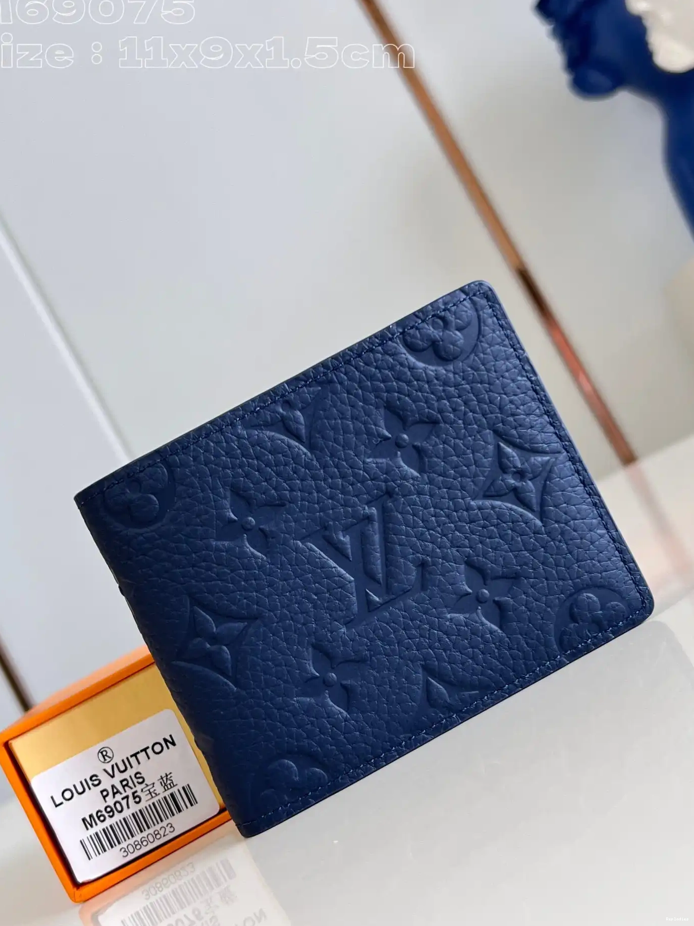 You get luxury for less. Shop now for the best deals on fake Louis bags. SLENDER WALLET-11*8.5*2CM VUITTON LOUIS 0222