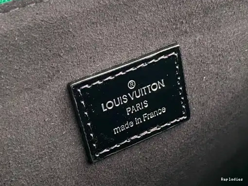 Eliminating the middleman and passing on savings to you. With massive production and tax-free benefits COUSSIN MM VUITTON LOUIS 0212