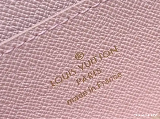 You get luxury for less. Shop now for the best deals on fake Louis bags. LOUIS Noa WALLET-11*7*1.5cm VUITTON 0228