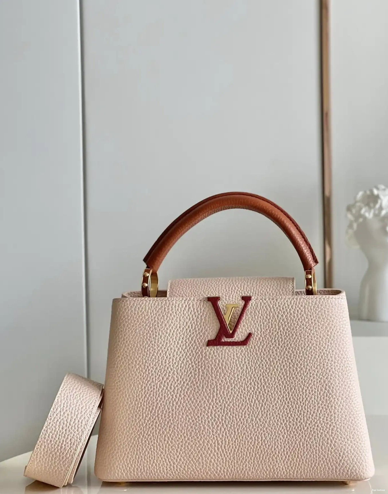 Eliminating the middleman and passing on savings to you. With massive production and tax-free benefits VUITTON BB CAPUCINES LOUIS 0222