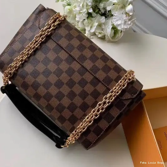 Repladies offers premium fake Louis bags at unbeatable prices. Our products are cheap because we focus on direct sales VAVIN PM LOUIS VUITTON 0216