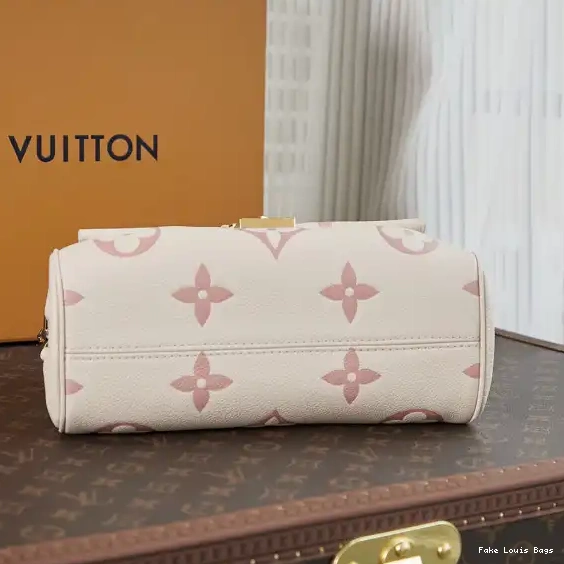 Eliminating the middleman and passing on savings to you. With massive production and tax-free benefits VUITTON FAVORITE LOUIS 0225