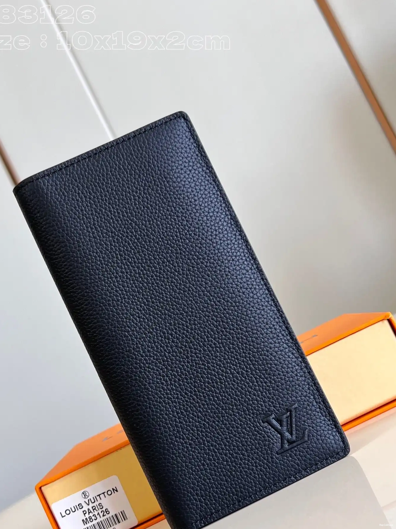 Repladies offers premium fake Louis bags at unbeatable prices. Our products are cheap because we focus on direct sales VUITTON LOUIS BRAZZA WALLET-10*19*2cm 0210