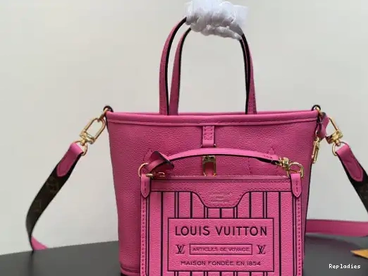 You get luxury for less. Shop now for the best deals on fake Louis bags. Bandoulière Out VUITTON LOUIS Neverfull Inside BB 0214