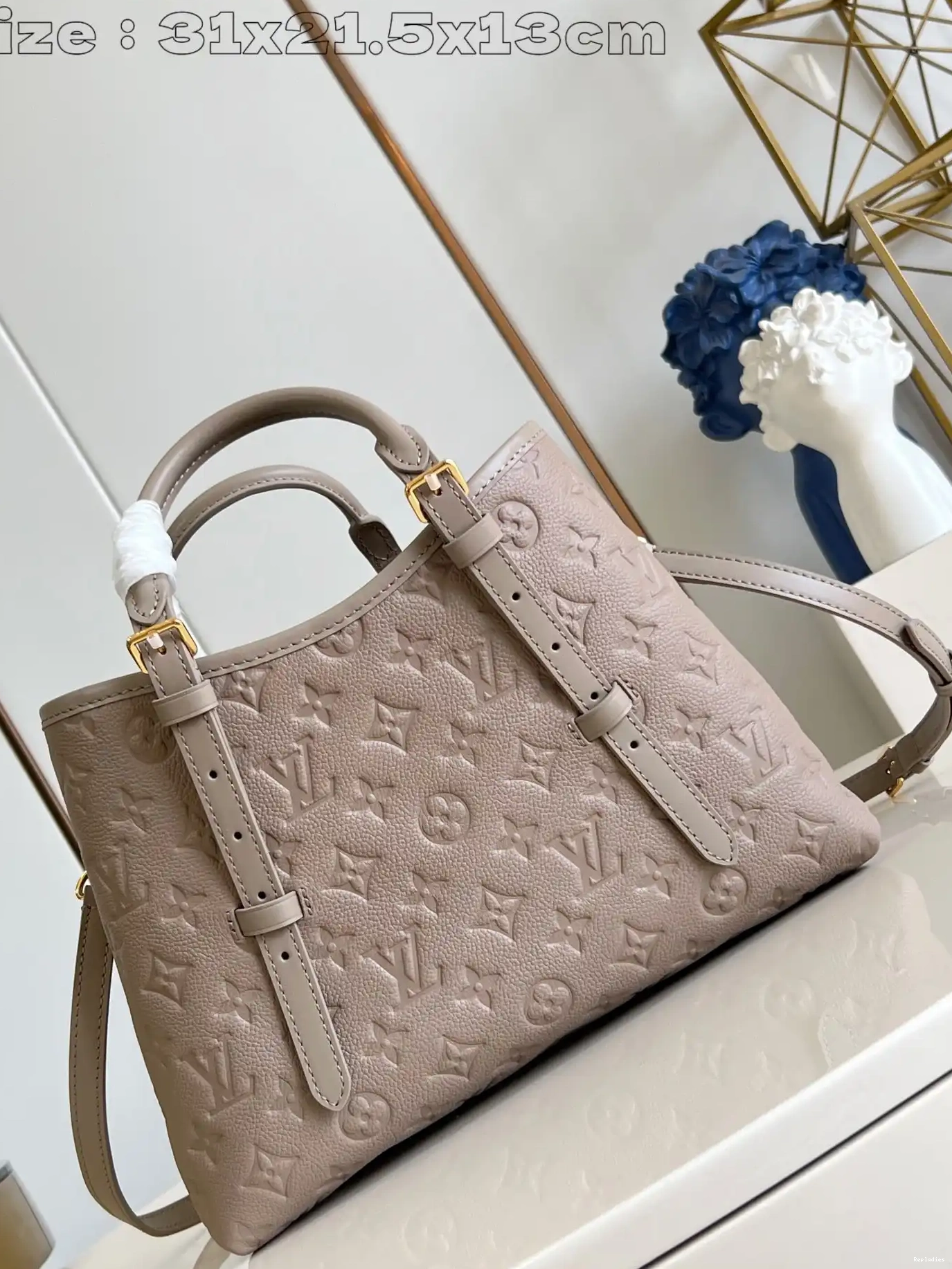 Eliminating the middleman and passing on savings to you. With massive production and tax-free benefits VUITTON LOUIS Tote PM-31*21.5*13CM Babylone 0214