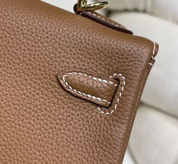 Eliminating the middleman and passing on savings to you. With massive production and tax-free benefits HERMES KELLY 25CM ALL HANDMADE TOGO LEATHER 0204