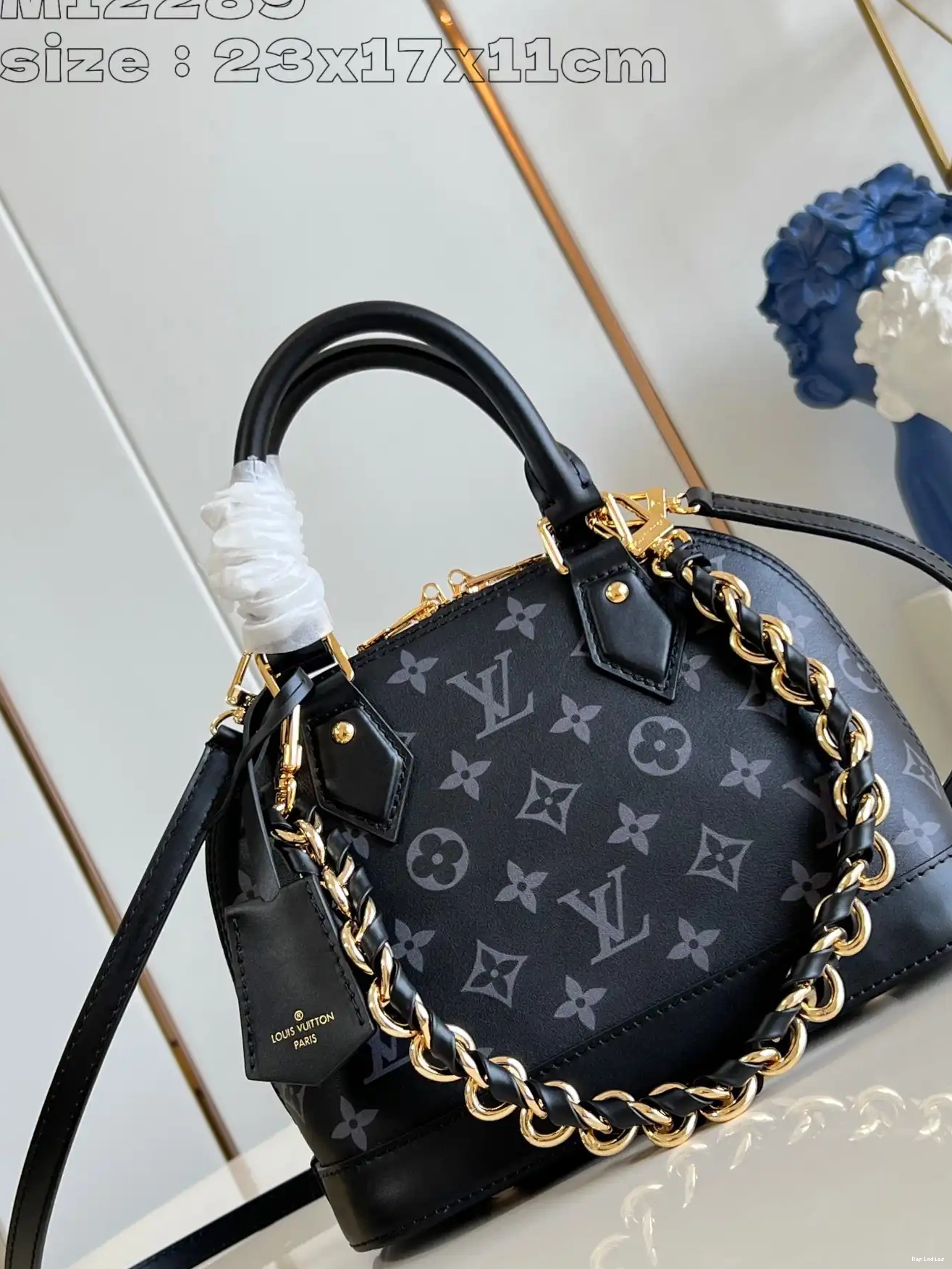 You get luxury for less. Shop now for the best deals on fake Louis bags. LOUIS BB-23.5*17.5*11.5cm VUITTON ALMA 0215