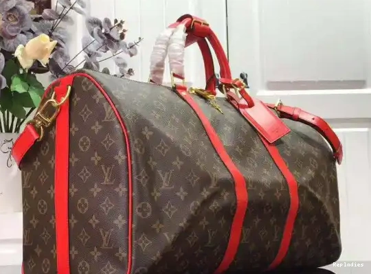 Eliminating the middleman and passing on savings to you. With massive production and tax-free benefits BANDOULIÈRE VUITTON 50 LOUIS KEEPALL 0227