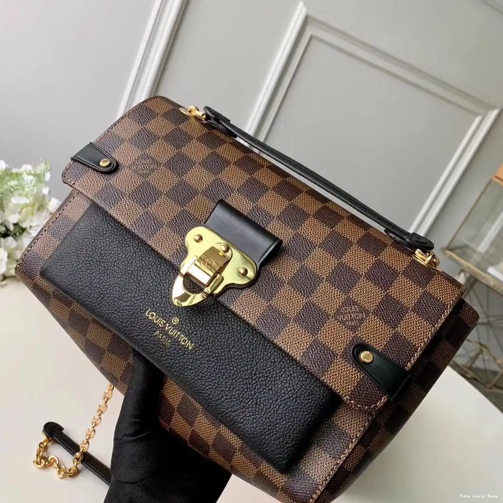 Repladies offers premium fake Louis bags at unbeatable prices. Our products are cheap because we focus on direct sales VAVIN PM LOUIS VUITTON 0216