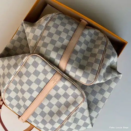 Repladies offers premium fake Louis bags at unbeatable prices. Our products are cheap because we focus on direct sales BANDOULIÈRE Louis 35 Vuitton SPEEDY 0228