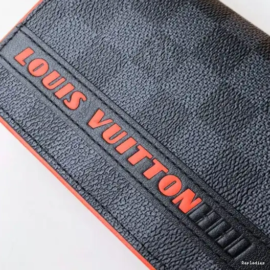 You get luxury for less. Shop now for the best deals on fake Louis bags. BRAZZA LOUIS WALLET VUITTON 0228