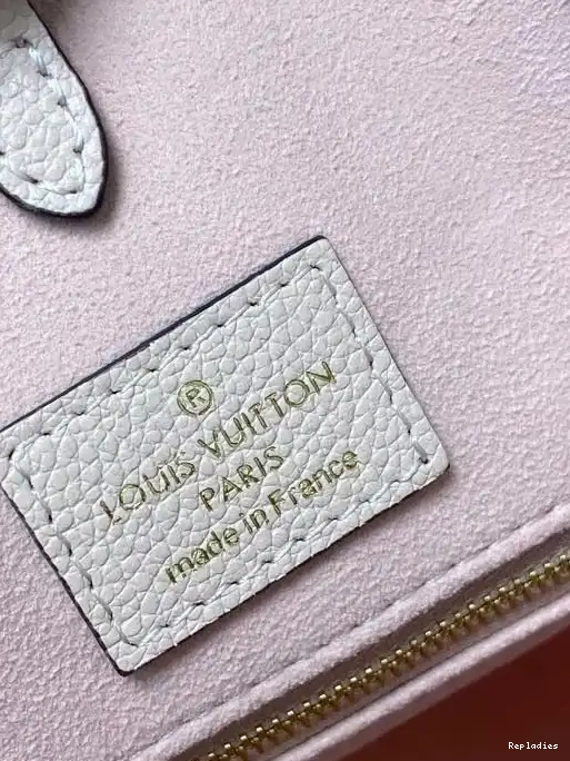 Eliminating the middleman and passing on savings to you. With massive production and tax-free benefits ONTHEGO LOUIS VUITTON MM 0223