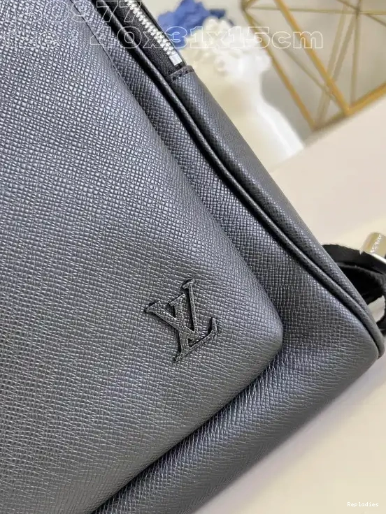 You get luxury for less. Shop now for the best deals on fake Louis bags. Avenue Backpack LOUIS VUITTON 0224