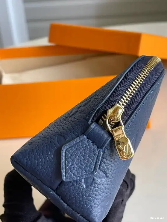 You get luxury for less. Shop now for the best deals on fake Louis bags. VUITTON POUCH LOUIS COSMETIC 0212