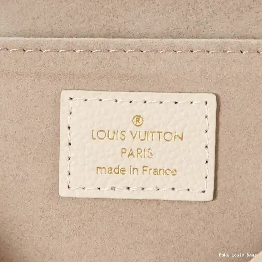 Eliminating the middleman and passing on savings to you. With massive production and tax-free benefits VUITTON FAVORITE LOUIS 0225